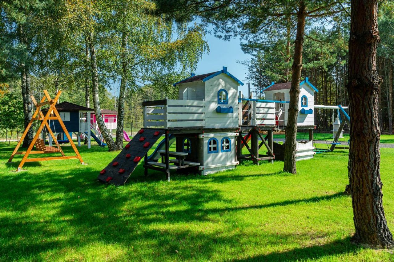 Hotel Lesna Osada Przy Suntago Park Krzyzowka  Esterno foto