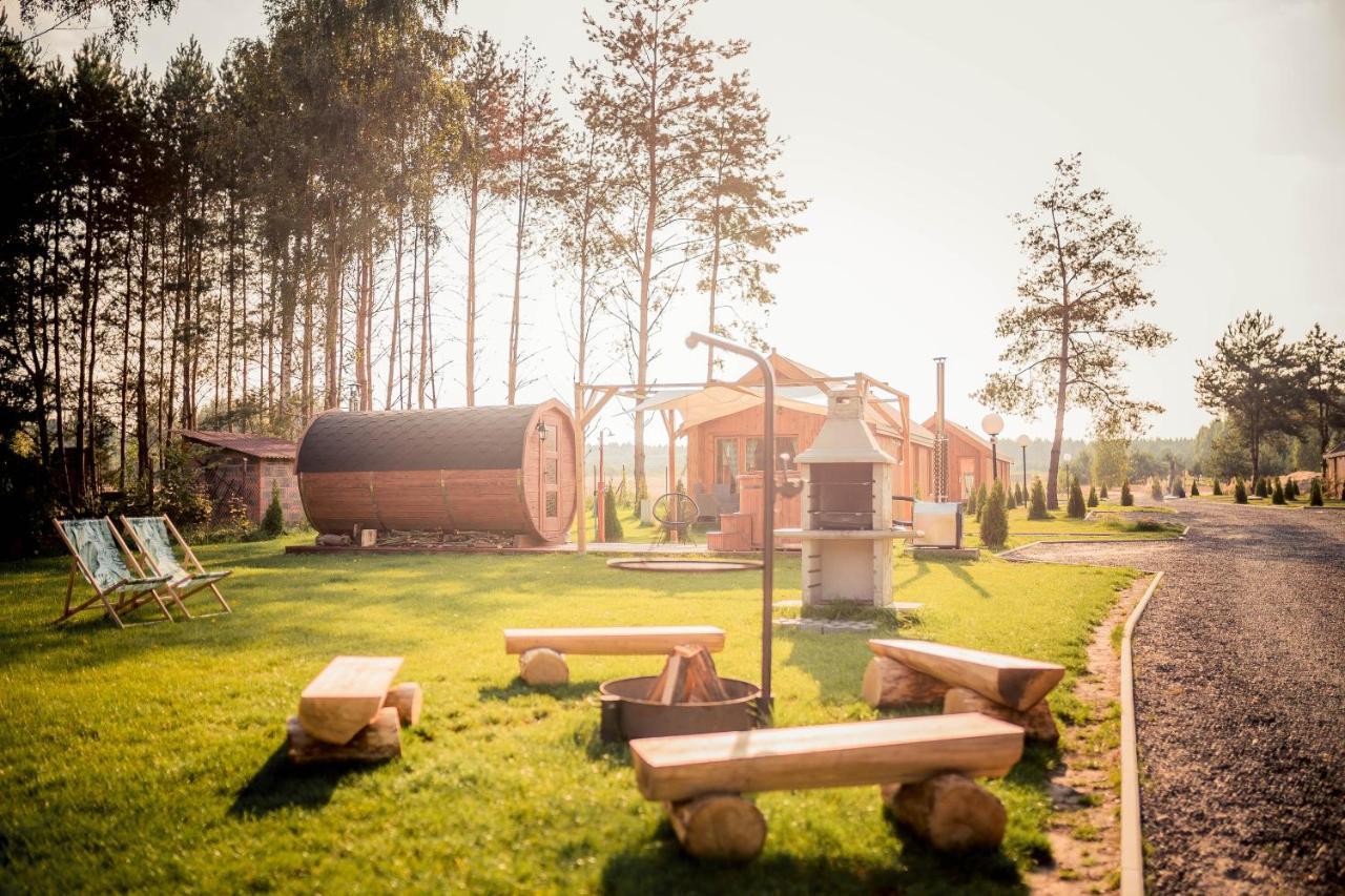 Hotel Lesna Osada Przy Suntago Park Krzyzowka  Esterno foto